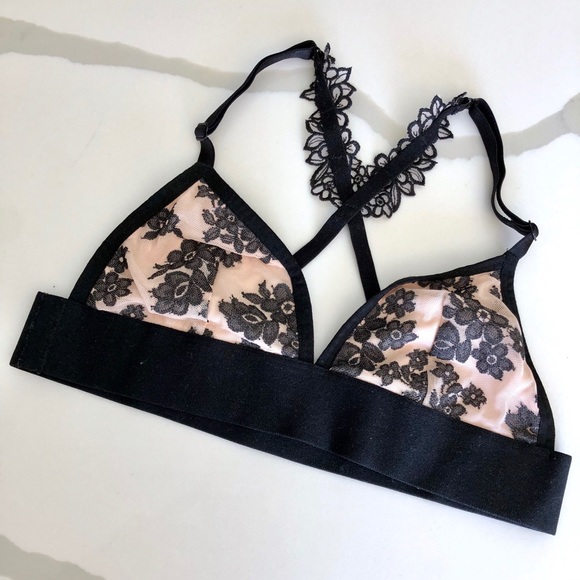 PINK Victoria's Secret Other - VS Pink Bralette